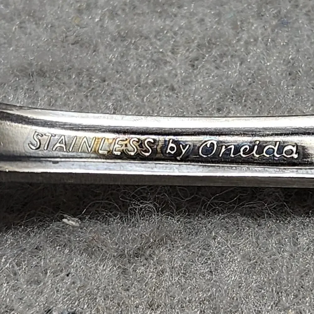 Oneida ASHMORE Floral Salad Fork Burnished Handle Stainless Flatware Replacement